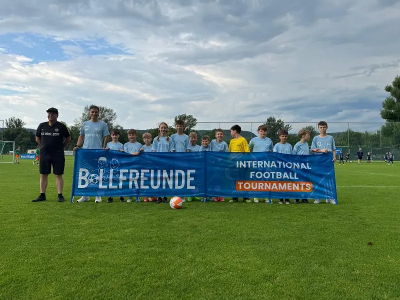 Saisonabschluss mit Gänsehautmomenten – Unsere E-Junioren bei der Mini-WM in Jen