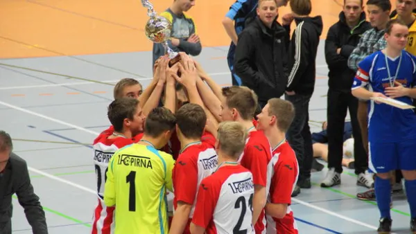 A - Junioren - Hallenkreismeisterschaft 13/14