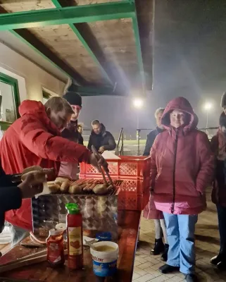 1. Weihnachtsbaumschmücken